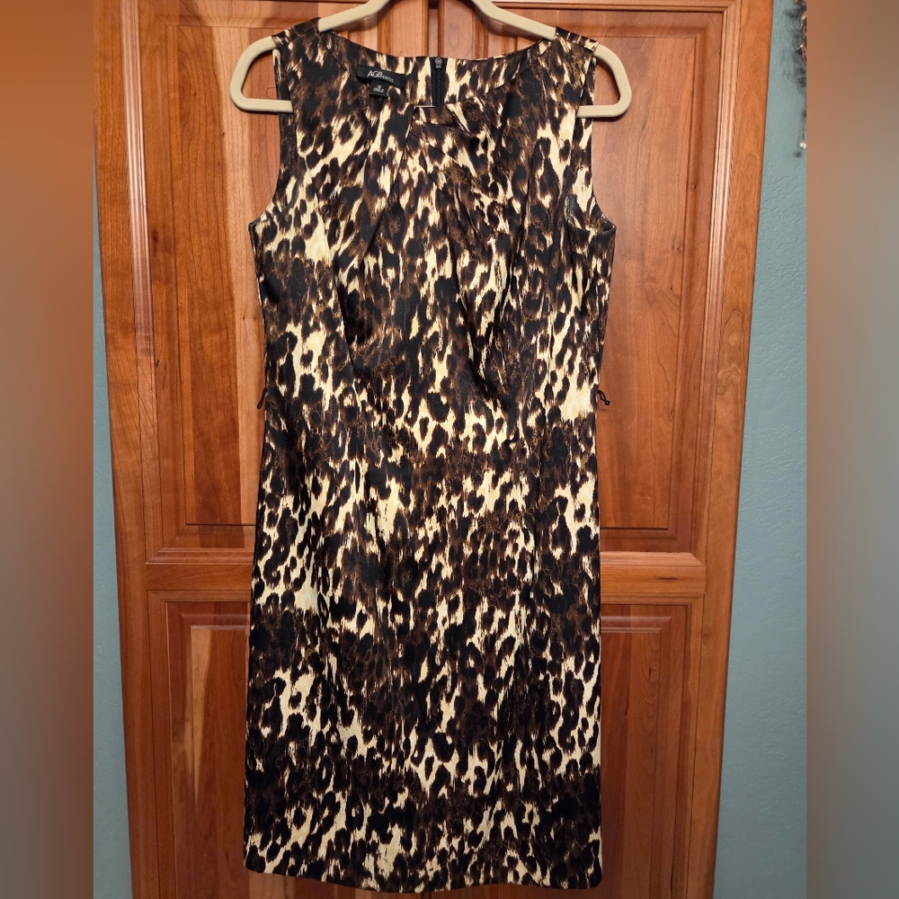 AGB Leopard Print Sleeveless Dress